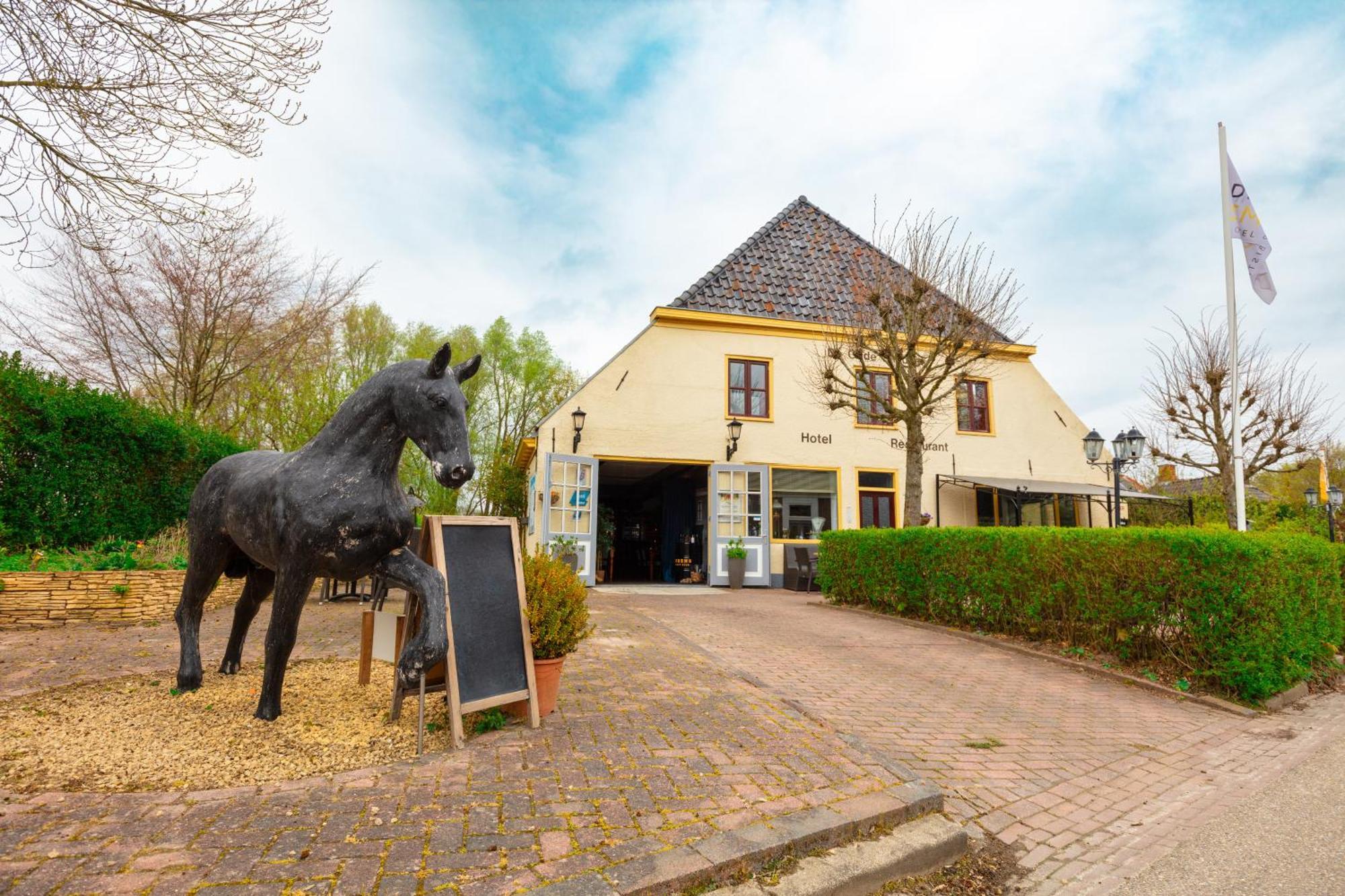 De Oude Smidse Hotell Westernieland Exteriör bild
